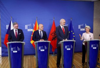 Az EU megnyitotta a csatlakozási tárgyalásokat Albániával és Észak-Macedóniával