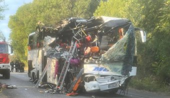 FRISSÍTVE – Bulgáriai baleset: hazatért Romániába tíz sértetlen utas, a második sofőrt tanúként hallgatták ki