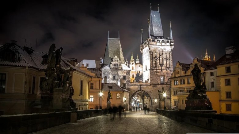Energiatakarékosság Prágában is: jóval hamarabb lekapcsolják a műemlékek és egyéb ikonikus látnivalók díszkivilágítását