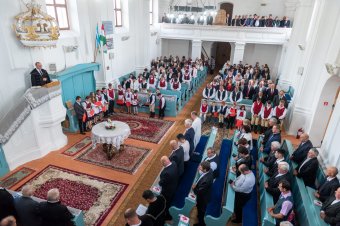 Nyárádmagyaróson felavatták a magyar állami támogatással épített református parókiát