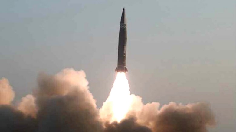 Kamala Harris rendkívüli értekezletet hívott össze, miután Észak-Korea interkontinentális rakétát lőtt ki Japán irányába