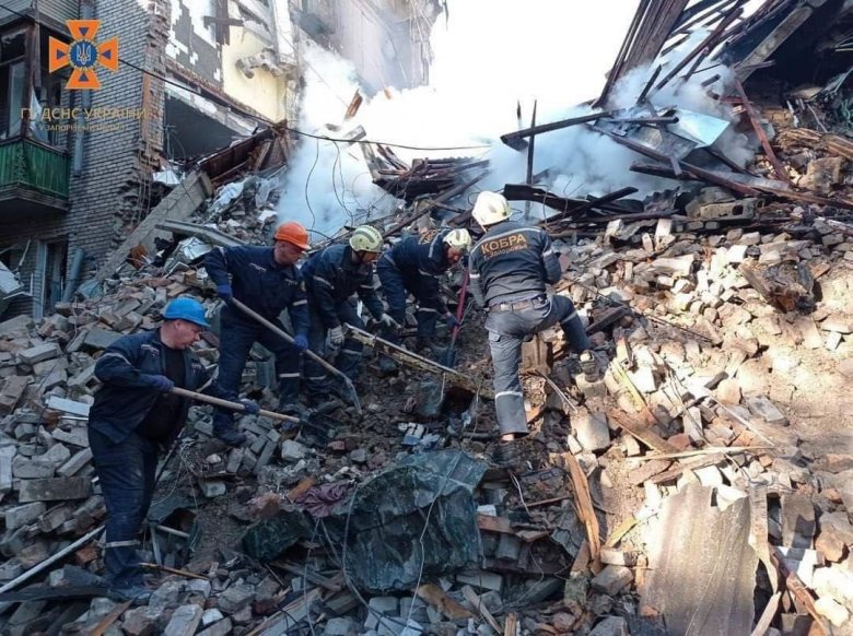 A Bukaresti Kilencek államfői elítélik az ukrán városok tömeges bombázását