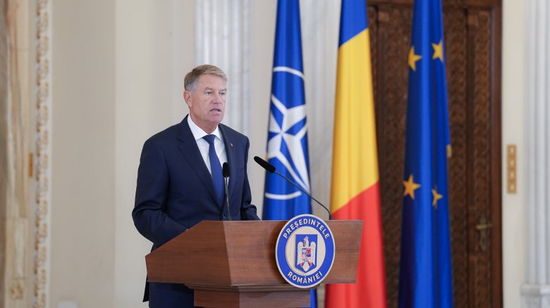 Iohannis: a nyugdíjemelést a 15 százalékot meghaladó inflációhoz kell igazítani, Ciucă egyetért