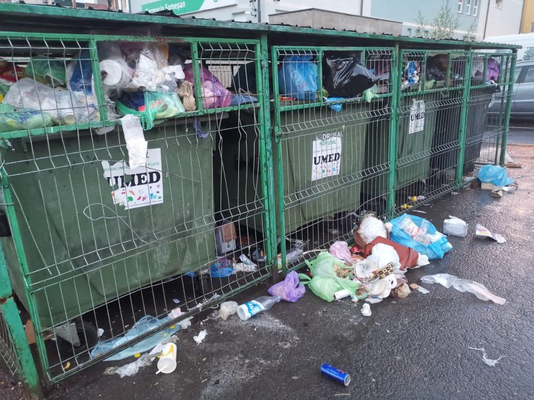 Veszélyhelyzetet hirdettek a hulladékválsággal küzdő Máramaros megye területén