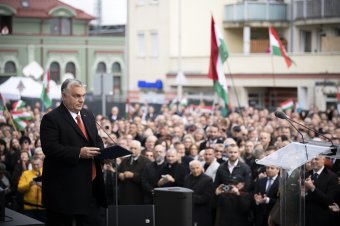 Orbán Viktor az '56-os megemlékezésen: akárki akar a nyakunkra ülni, bukásra van ítélve