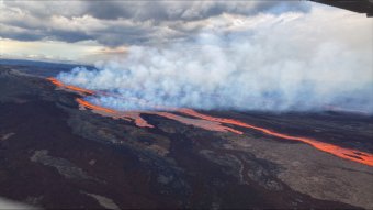 Kitört a világ legnagyobb aktív vulkánja Hawaii szigetén