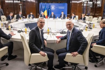 Mircea Geoană: a tagállamok önállóan döntenek az Ukrajnának történő fegyverszállításról