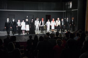 Válságos időben is sikeres  az interetnikai fesztivál – Élénk a kisebbségi színházak párbeszéde a szatmári szemlén