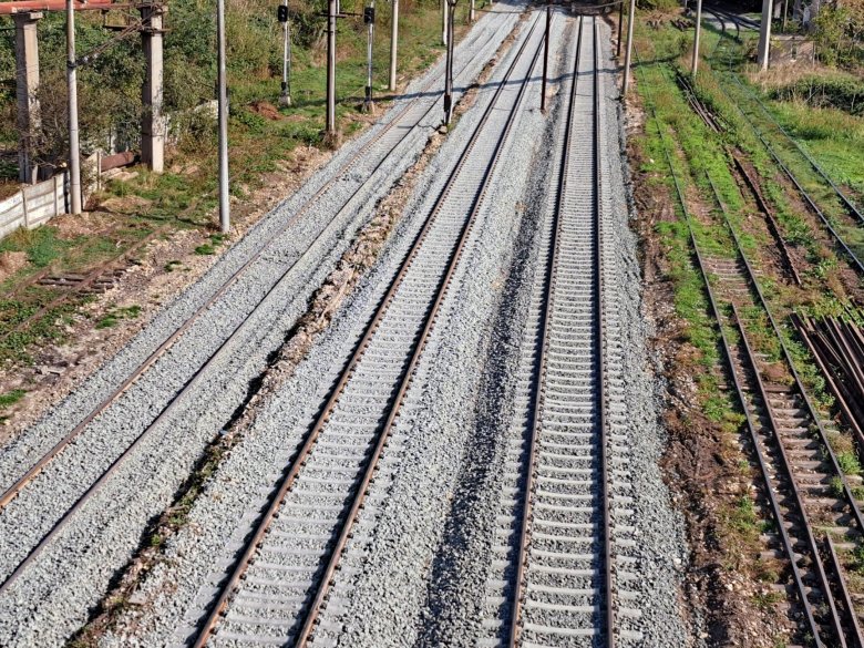 Leghamarabb a hegyvidéki szakaszon kezdődhet meg a Kolozsvár-Biharpüspöki vasúti pálya felújítása