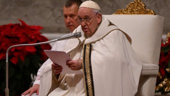 Ferenc pápa szerint fel kell tartóztatni az emberkereskedelmet