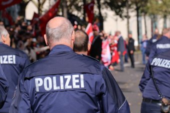 Államcsíny tervezésével gyanúsított szélsőjobboldaliakra csapott le a német rendőrség