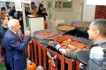 Román mezőgazdasági miniszter: aki csótányt akar enni, az egyen, de senkire sem kényszeríthetik rá