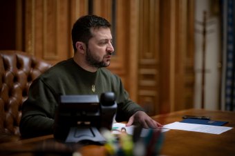 Zelenszkij: helyes lenne idén karácsonykor megkezdeni az orosz csapatok kivonását Ukrajna területéről