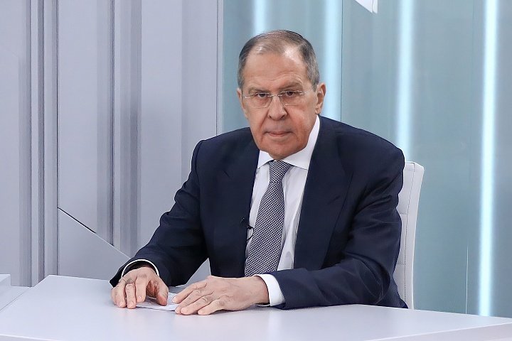 Lavrov a BBC-nek: Oroszország nem hajtott végre inváziót Ukrajna ellen, „különleges hadműveletet” hirdetett meg