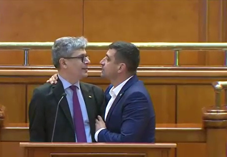 Simion nekirontott a parlamentben az energiaügyi miniszternek, felfüggesztették a képviselőház ülését
