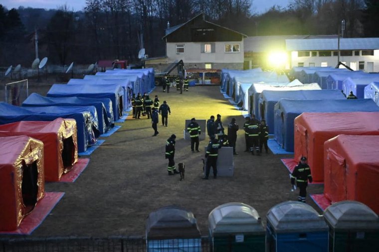 A jeges Tiszán átkelve is érkeznek menekültek Ukrajnából – Számuk rövidesen meghaladhatja a 100 ezret