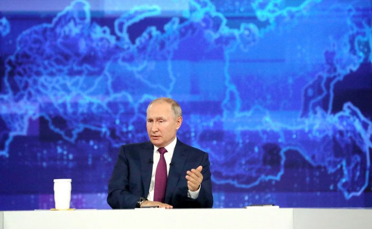 Putyin figyelmeztette Oroszország szomszédait, a NATO-tagság felé kacsingató svédeknek és finneknek üzenhetett