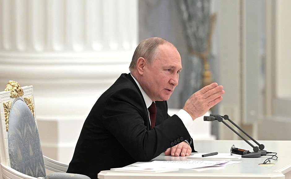 Uniós biztos: Putyinnak el kell veszítenie a háborút a válság megszűnéséhez