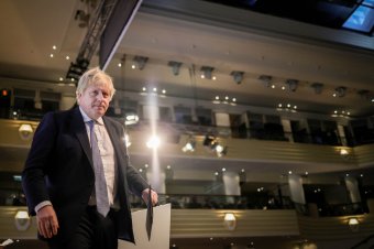 Bizalmi szavazást tart a kormányzó brit Konzervatív Párt alsóházi frakciója Boris Johnson miniszterelnök ellen
