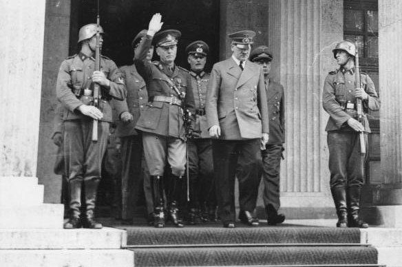 Háborús bűnök és a holokausztban játszott szerepe miatt visszavonta Ion Antonescu díszdoktori címét a Bukaresti Egyetem