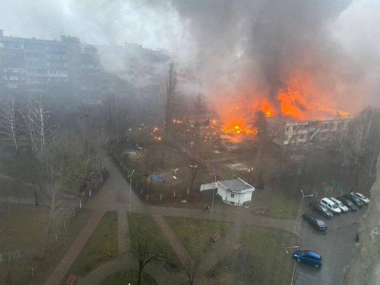Több mint egytucatnyi ember, köztük az ukrán belügyminiszter is meghalt, amikor lezuhant egy helikopter Kijev közelében