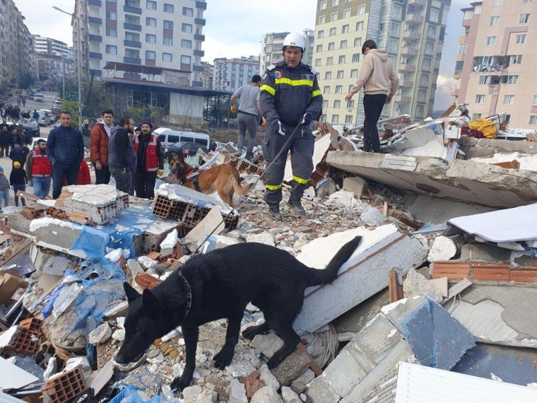 Az évszázad katasztrófája: még mintegy 200 ezren lehetnek a romok alatt Törökországban?