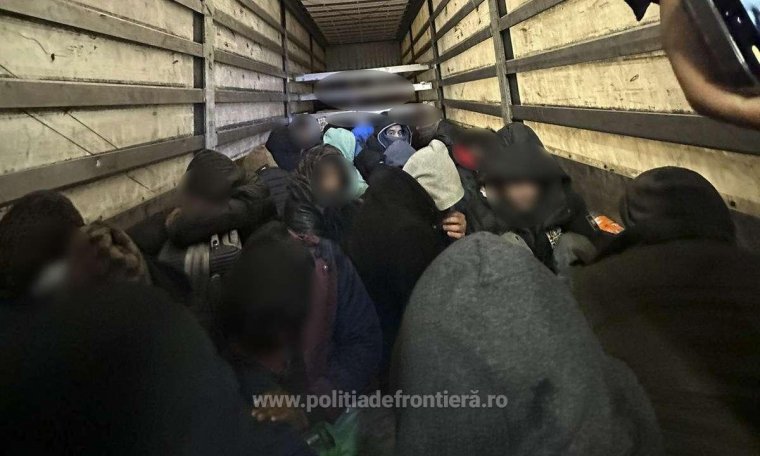 Román kamionos próbált migránsokat csempészni Magyarországra