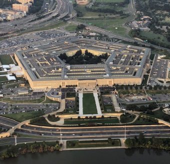 Washington súlyos nemzetbiztonsági kockázatnak tartja a titkos katonai iratok kiszivárogtatását