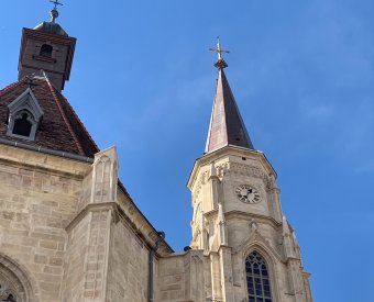 Újra mutatja az időt a kolozsvári Szent Mihály-templom restaurált toronyórája