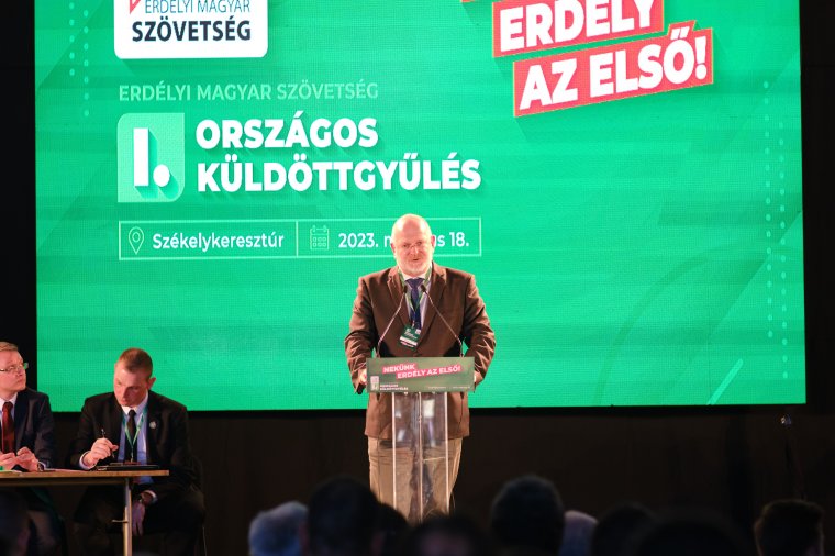 Az erdélyi magyar közösség „ébren tartását” tekinti az EMSZ feladatának az alakulat frissen megválasztott elnöke