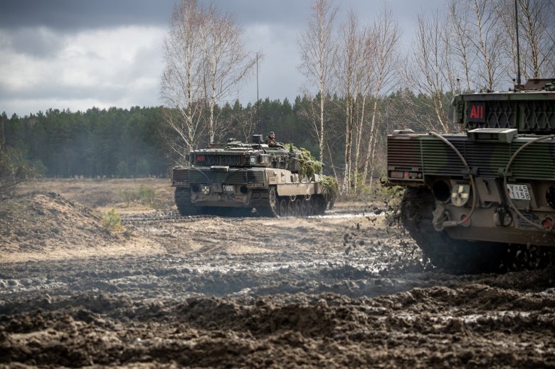 Közel 3 milliárd euró értékű fegyvercsomagot nyújt Németország Ukrajnának