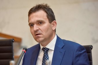 „Éppen rá van szükség”. Elismert jegybankár lesz Szlovákia első magyar nemzetiségű miniszterelnöke
