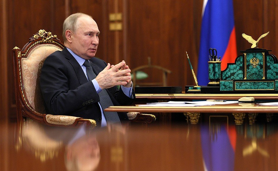 Putyin szerint képtelenség, hogy Oroszország megtámadhatja a NATO-t