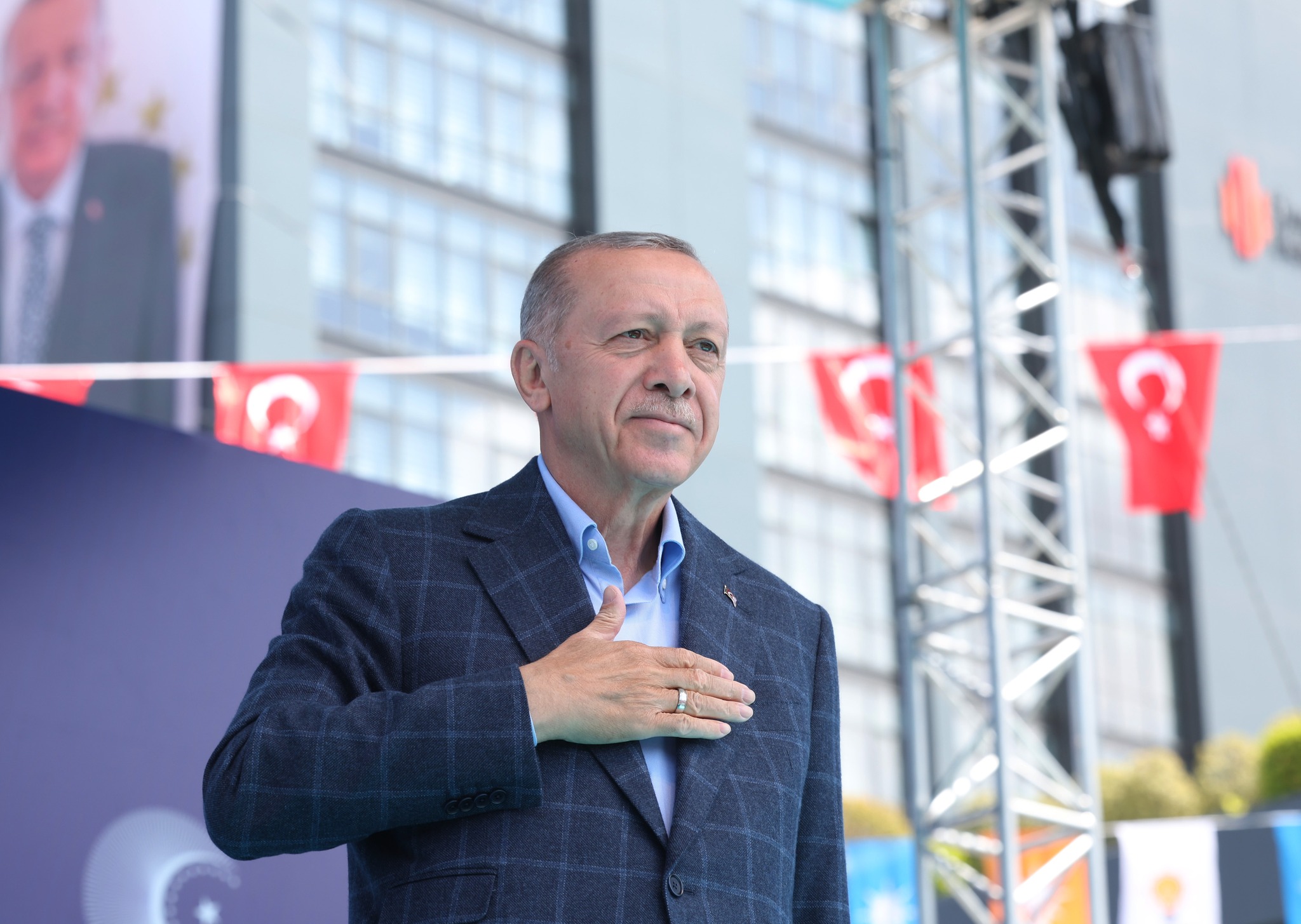 „Az lesz, amit a nép mond”. Erdogan és Kilicdaroglu mérkőzik meg az elnöki székért