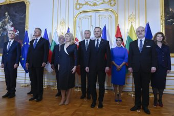 Bukaresti Kilencek: Magyarország, Románia és még hét állam vezetői támogatják Ukrajna  NATO-csatlakozását