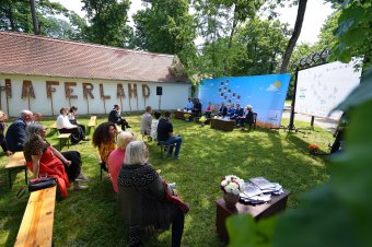 Zabföld is létezik: hisznek az erdélyi szász jövőben románok és magyarok között a Haferland fesztivál szervezői