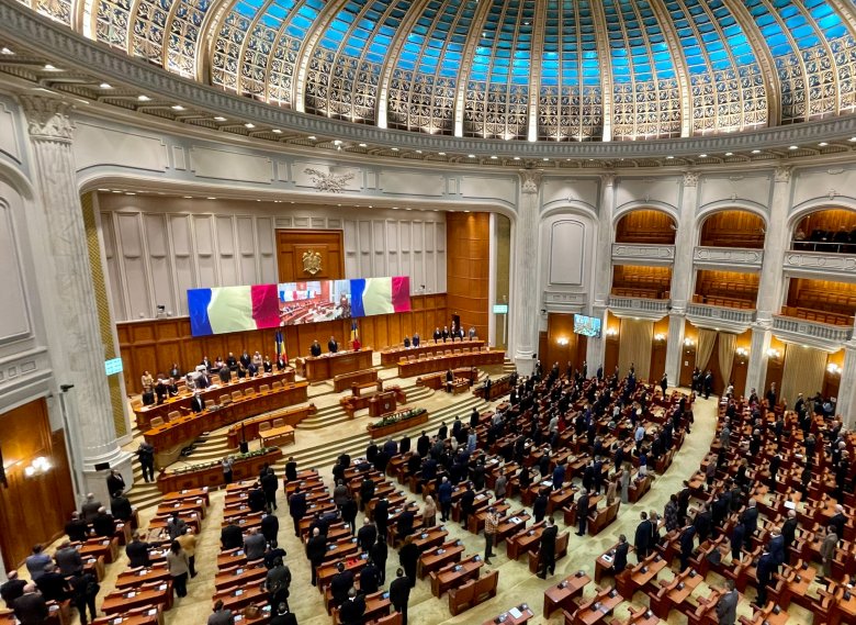 A bejutási küszöb emelésével golyóznák ki az RMDSZ-t a román parlamentből magyargyűlölő képviselők