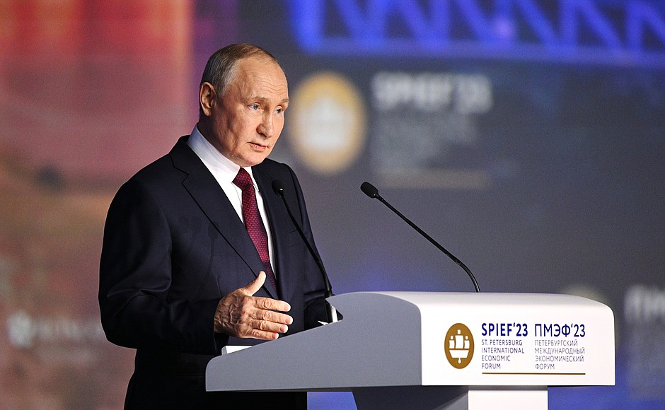 Putyin szerint Oroszországot „provokálják”, hogy atomfegyvert vessen be, de erre nincs szüksége