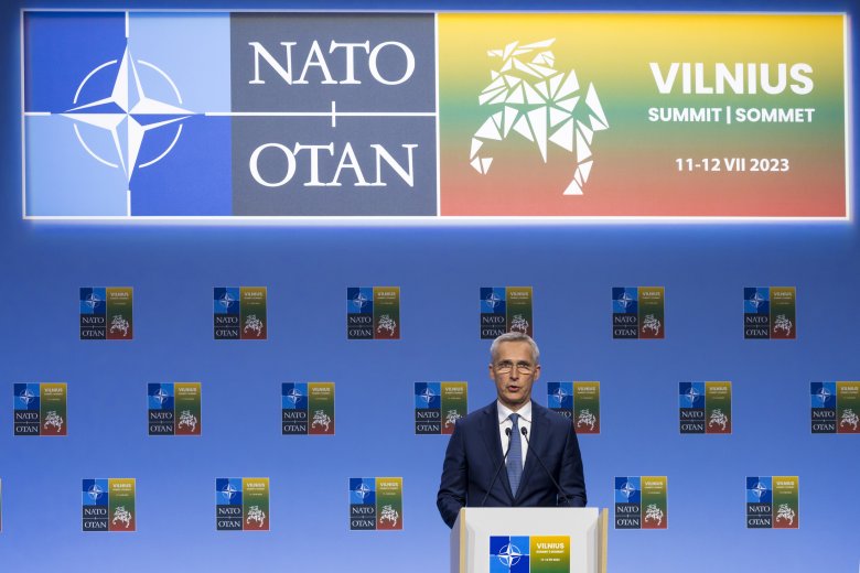 Litvánia elleni kibertámadások vezették fel a vilniusi NATO-csúcsot, az oroszok drónokkal támadták Kijevet