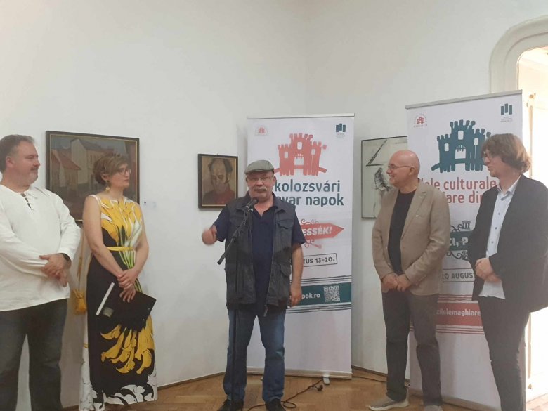 Körkép az erdélyi képzőművészetből – „Szülővárosába” érkezett a Kántor Lajos gyűjteményéből összeállított kiállítás
