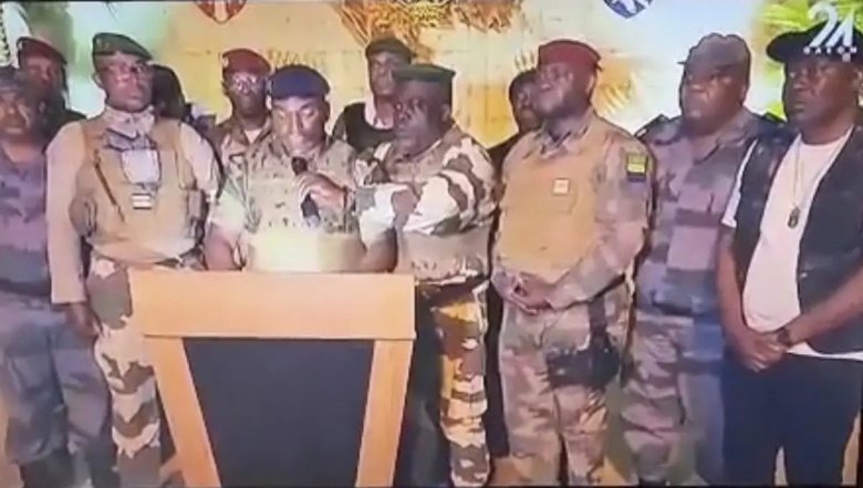 Újabb puccs Afrikában: ezúttal Gabonban döntötték meg a megválasztott elnök uralmát