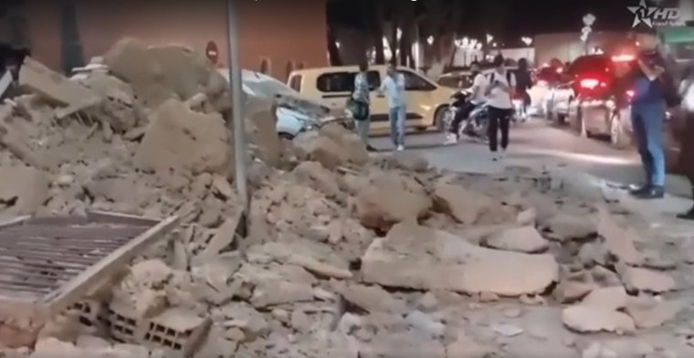 Ezer fölé emelkedett a halálos áldozatok száma minden idők legpusztítóbb marokkói földrengése nyomán