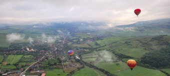 Repülni vagy csak bámészkodni: új helyszínen tartják a Hőlégballon Parádét