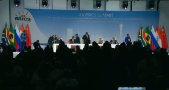 Hat új országgal bővülhet a BRICS-csoport, de viták vannak a bővítés mértékéről és sebességéről