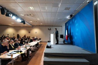 Macron Európa és a Nyugat meggyengülésének kockázatára figyelmeztetett