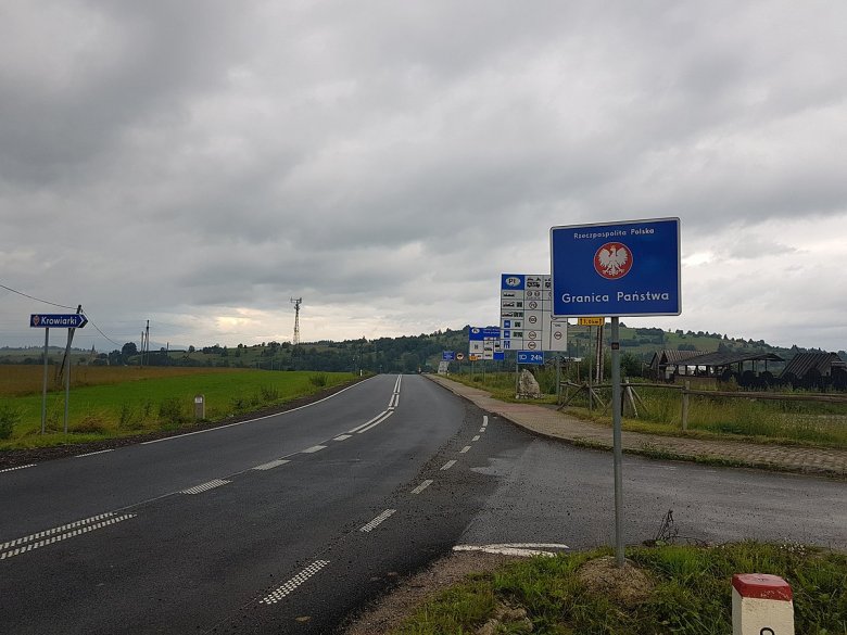 Elrendelték a rendszeres közúti ellenőrzést a lengyel–szlovák határon