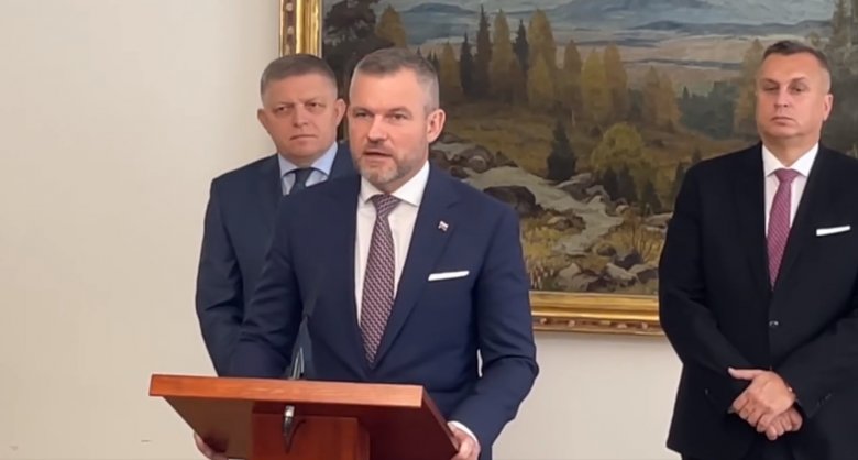 Küszöbön Fico újabb miniszterelnöki mandátuma, aláírták a szlovákiai koalíciós megállapodást