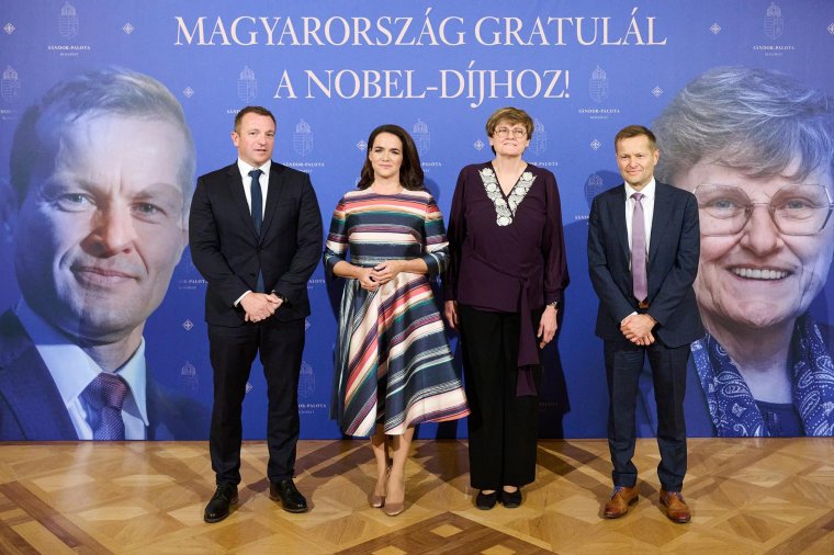 Díszvacsorát adott a két új magyar Nobel-díjas tiszteletére Novák Katalin: Karikó Katalin és Krausz Ferenc a miénk
