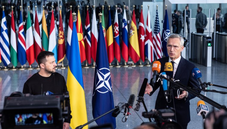 A NATO segítségét kéri Zelenszkij a tél jelentette kihívás kezeléséhez – Stoltenberg: a védelmi miniszterek egyeztetnek