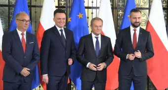 Kormányváltás jöhet Varsóban, megállapodott a parlamenti többségről négy ellenzéki párt